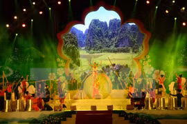 Coup d’envoi de la fête de la bauhinie de 2016 à Dien Bien