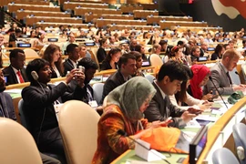 Trois étudiants vietnamiens au forum mondial de la jeunesse 2016