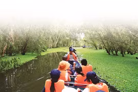 À la découverte du delta du Mékong entre deux eaux
