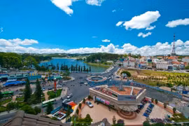 Édification de Lâm Dông en une région économique dynamique