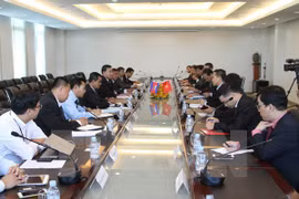 Le Vietnam et le Cambodge renforcent leur coopération dans la connexion du transport