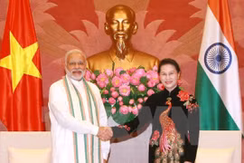 La présidente de l’AN vietnamienne reçoit le Premier ministre indien Narendra Modi