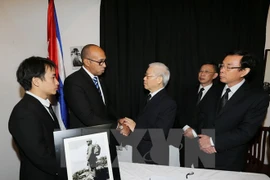 Les dirigeants vietnamiens rendent un vibrant hommage au leader cubain Fidel Castro
