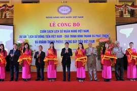 Inauguration d’une salle d’exposition sur les monnaies vietnamiennes