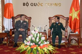 Promotion de la coopération Vietnam-Japon dans la défense