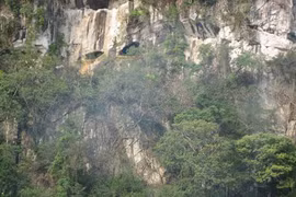 Thanh Hoa : la caverne Con Moong reconnue vestige national spécial 