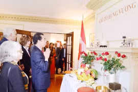Les rois fondateurs Hung honorés aussi au Canada
