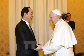 Tran Dai Quang rencontre le pape François