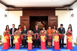Inauguration du nouveau siège du Consulat général du Vietnam à Luang Prabang