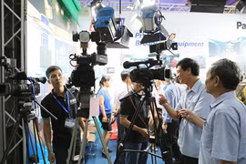 Ouverture de la 4e édition du Téléfilm à Hanoi