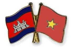 L'ambassadeur cambodgien Hul Phany à l'honneur 