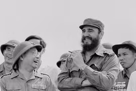 Cuba célèbre la visite historique du leader Fidel Castro dans la zone de libération du Sud du VN