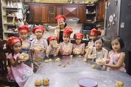 Mi-automne: un atelier de fabrication de gâteaux de lune pour les enfants