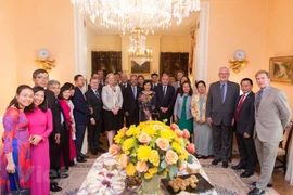 Les Etats-Unis disent au revoir à l’ambassadeur du Vietnam Pham Quang Vinh