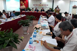 Séminaire sur la formation de cadres laotiens dans le secteur de la presse