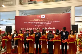Ouverture de l’exposition sur l’art moderne Vietnam – République de Corée