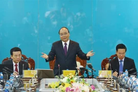 Premier ministre : le Vietnam doit devenir un pays puissant en technologies de l'information