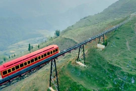 Inauguration d’une ligne ferroviaire en haute altitude à Sa Pa