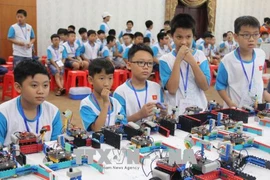 Des élèves de Ho Chi Minh-Ville dominent le concours robotique IYRC Vietnam 2018