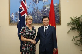 Le vice-PM vietnamien Trinh Dinh Dung reçoit la ministre australienne des AE