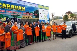 Lancement d’un circuit-caravane traversant sept localités vietnamiennes et laotiennes