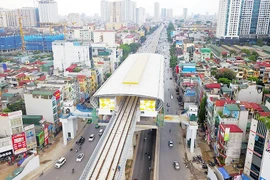 Développement des infrastructures urbaines: renforcement de la coopération vietnamo-française