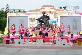 Anniversaire de la naissance du Président Hô Chi Minh : des commémorations dans tout le pays