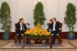 Ho Chi Minh-Ville souhaite renforcer sa coopération avec le Laos