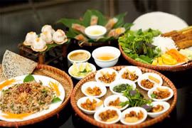 La cuisine, un aimant qui attire les visiteurs à Huê