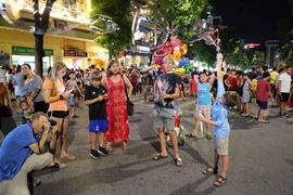 Le Vietnam table sur 16 millions de touristes étrangers en 2018