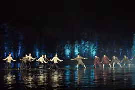 Deux records Guinness Vietnam battus lors du spectacle Tinh hoa Bac bo