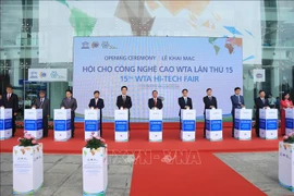 Ouverture du salon des hautes technologies de la WTA à Binh Duong