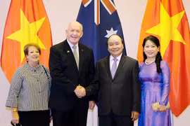 Entrevue entre Nguyen Xuan Phuc et le gouverneur général d'Australie 