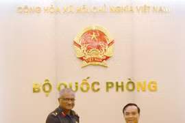 Le Vietnam et l’Inde approfondissent leurs relations dans la défense