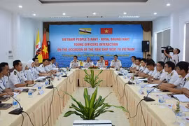Programme d’échange entre jeunes officiers vietnamiens et brunéiens