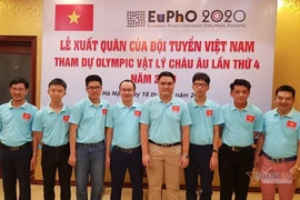 Quatre élèves vietnamiens primés à la 4e Olympiade européenne de physique