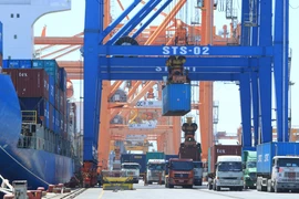 Le Vietnam veut coopérer plus avec la République de Corée sur la logistique