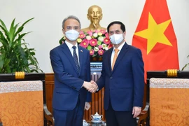 Renforcer la coopération intégrale et la compréhension mutuelle Vietnam-R. de Corée