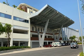 Ho Chi Minh-Ville : établissement d'un Centre de réanimation COVID-19 de 1.000 lits
