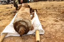 Une bombe de 100 kg désactivée à Dien Bien