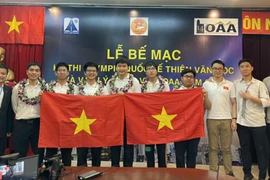 Des Vietnamiens primés aux Olympiades internationales d’astronomie et d’astrophysique 2021