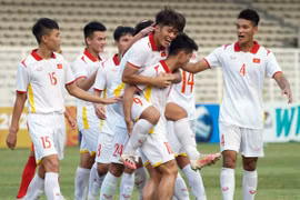 Championnat AFF U19: Le Vietnam et la Thaïlande se qualifient pour les demi-finales