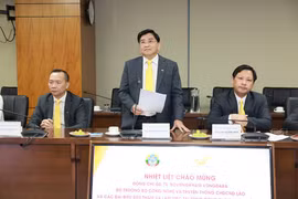 La Poste du Vietnam donne un coup de main à son homologue lao dans la transion numérique