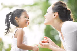 Lancement du concours de vidéos « Girls deserve to shine »