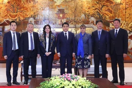Pour célébrer les 60 ans de l'établissement des relations Vietnam-Cuba