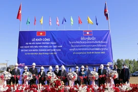Mise en chantier du Lycée professionnel exemplaire d'amitié Laos-Vietnam