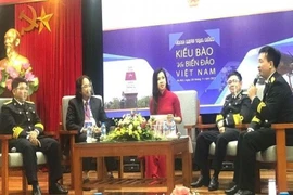 Souveraineté maritime: séminaire « Les Vietnamiens d'outre-mer avec la mer et les îles du Vietnam »