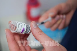 Deuxième distribution de doses de vaccin contre le COVID-19