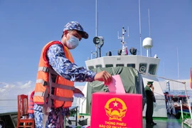 Bac Lieu : Élections anticipées pour les officiers et soldats en mer