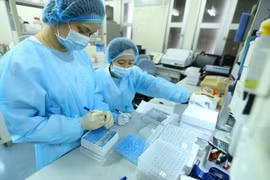 Des chercheuses vietnamiennes sur la grippe lauréates du prix Kovalevskaïa